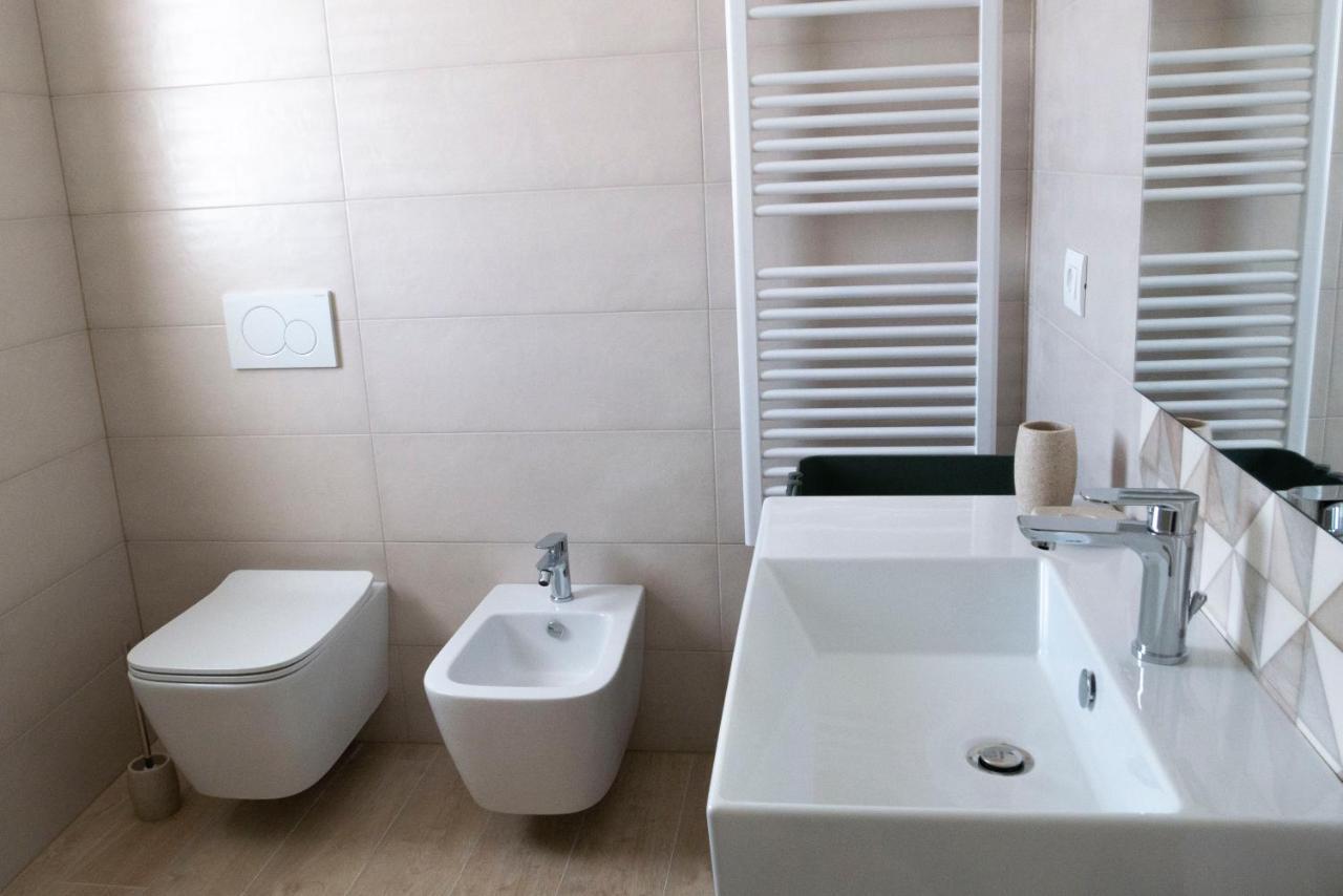 Regi Apartments Pacengo Di Lazise Esterno foto